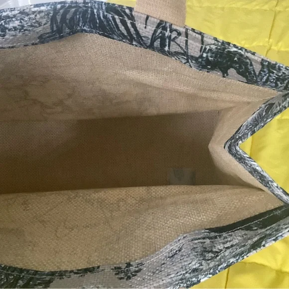 Dior Platinum 2025 : Around The World Straw Tote Beach Bag. brand new not used - Picture 6 of 8